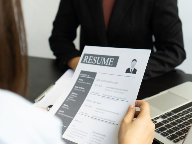 Job applicants are submitting a resume writing a resume and Talent of job applicants prepared to fin